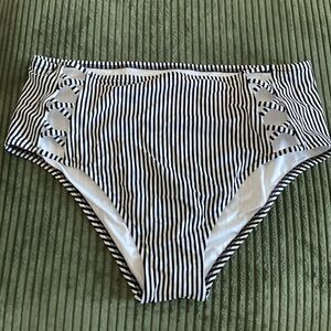 Shade and Shore High Waisted Bikini Bottoms
